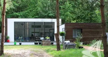 Casa en Rakitnicki sielski Saviet, Belarús