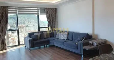 Wohnung 4 Zimmer in Alanya, Türkei