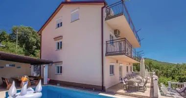 Hotel 335 m² w Crikvenica, Chorwacja