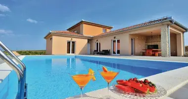 Villa 4 bedrooms in Grad Zadar, Croatia