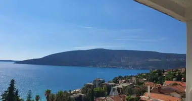 Apartamento 3 habitaciones en Herceg Novi, Montenegro