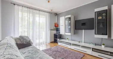 Квартира 2 комнаты в Варшава, Польша