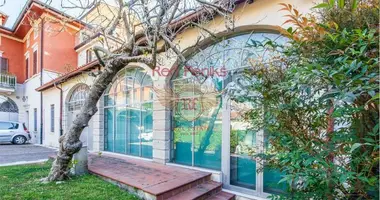 Gewerbefläche 60 m² in Desenzano del Garda, Italien