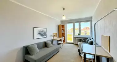 Mieszkanie 3 pokoi w Poznań, Polska