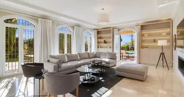 Villa 4 chambres avec Meublesd, avec Climatiseur, avec Terrasse dans Malaga, Espagne