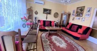 3 room house in Halasztelek, Hungary