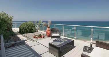 Villa 6 Zimmer mit Balkon, mit Möbliert, mit Klimaanlage in Kalograia, Nordzypern