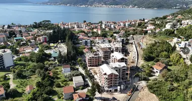 Mieszkanie 2 pokoi w Tivat, Czarnogóra