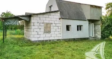 Dom w Buchovicki sielski Saviet, Białoruś