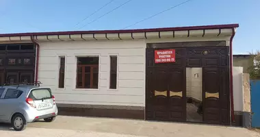Дом 3 комнаты в Мирзо-Улугбекский район, Узбекистан