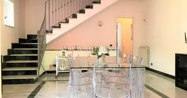 Villa  mit Möbliert, mit Klimaanlage, mit Garten in Anzio, Italien