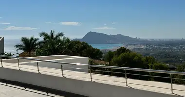 Penthouse 4 pokoi w Altea, Hiszpania