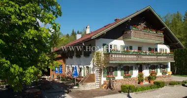Nieruchomości komercyjne 760 m² w Oberammergau, Niemcy