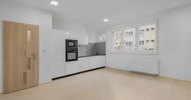 Apartamento 3 habitaciones en Praga, República Checa