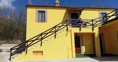 9 room house in Terni, Italy