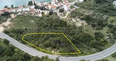 Plot of land in Zivogosce, Croatia