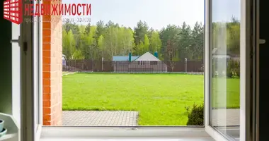 Casa 2 habitaciones en Karobcycy, Bielorrusia