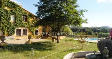 Villa  con Amueblado, con Aire acondicionado, con Garaje en Blanes, España