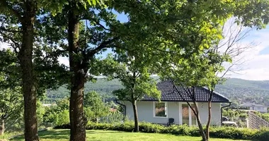 5 room house in Nagykovacsi, Hungary