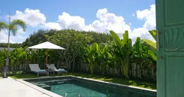 Villa 3 bedrooms with parking, new building, with Air conditioner in Phuket, Thailand