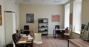 Pomieszczenie biurowe 1 566 m² w Central Administrative Okrug, Rosja
