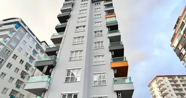 Appartement 2 chambres dans Mahmutlar, Turquie