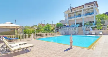 5 bedroom house in Peyia, Cyprus