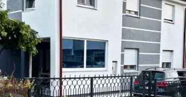 Dom 9 pokojów w Donji Stoj Shtoji i Poshtem, Czarnogóra