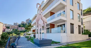 Mieszkanie 3 pokoi w Budva, Czarnogóra