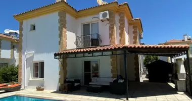 Villa 4 Zimmer mit Balkon, mit Möbliert, mit Klimaanlage in Karavas, Nordzypern