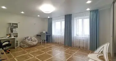 Apartamento 3 habitaciones en Brest, Bielorrusia