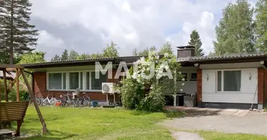 4 bedroom house in Tikkakoski, Finland