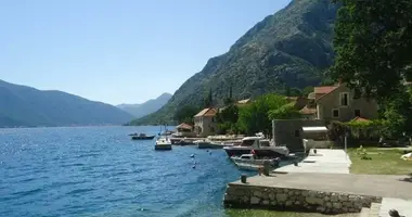 Villa 4 chambres avec Vue sur la mer, avec Chauffage central, avec Cheminée dans Dobrota, Monténégro