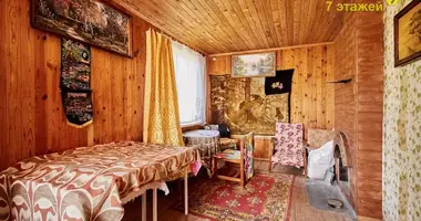 Haus in Papiarnianski siel ski Saviet, Weißrussland