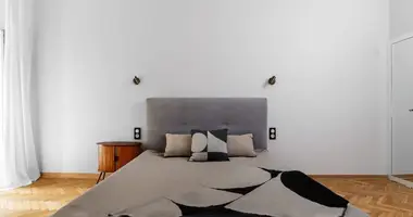 Wohnung 3 zimmer in Warschau, Polen