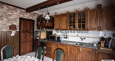 5 room house in Pecsi jaras, Hungary