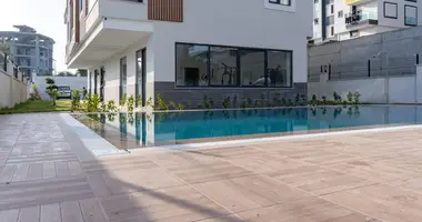 Apartamento 2 habitaciones con ascensor, con la piscina en Alanya, Turquía
