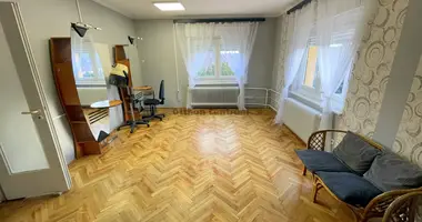 4 room house in Goedoello, Hungary