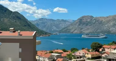 Apartamento 2 habitaciones en Dobrota, Montenegro