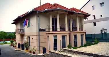 5 room house in Heviz, Hungary