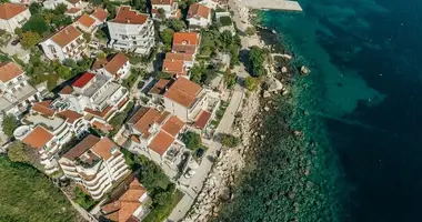 Villa 3 Zimmer mit Möbliert, mit Klimaanlage, mit Meerblick in Meljine, Montenegro