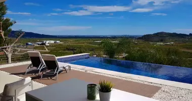 Villa en Vilallonga Villalonga, España