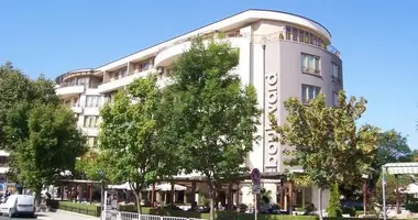 2 bedroom apartment in Nesebar, Bulgaria