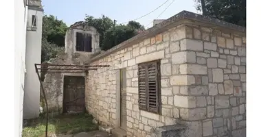 Haus 1 Zimmer in Splitska, Kroatien