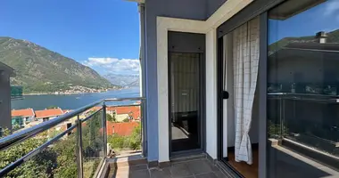 2 bedroom apartment in Dobrota, Montenegro
