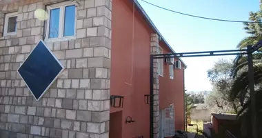 Casa 8 habitaciones en Montenegro