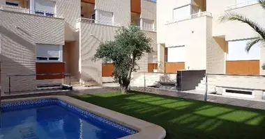 Townhouse 2 bedrooms in Izhevsk, Russia