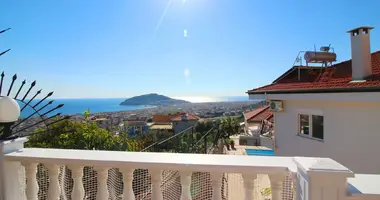 Villa 7 rooms with parking, with Sea view, with Swimming pool in Alanya, Turkey