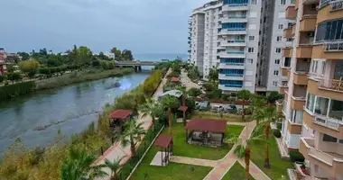 Wohnung 3 Zimmer in Alanya, Türkei