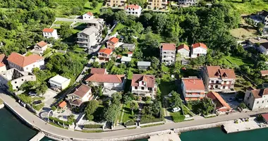 2 bedroom apartment in Muo, Montenegro